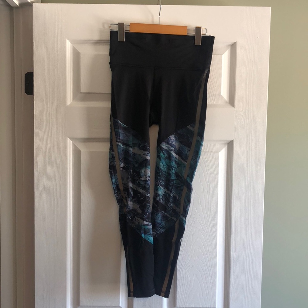 Lululemon Run to Reset Tight 25"